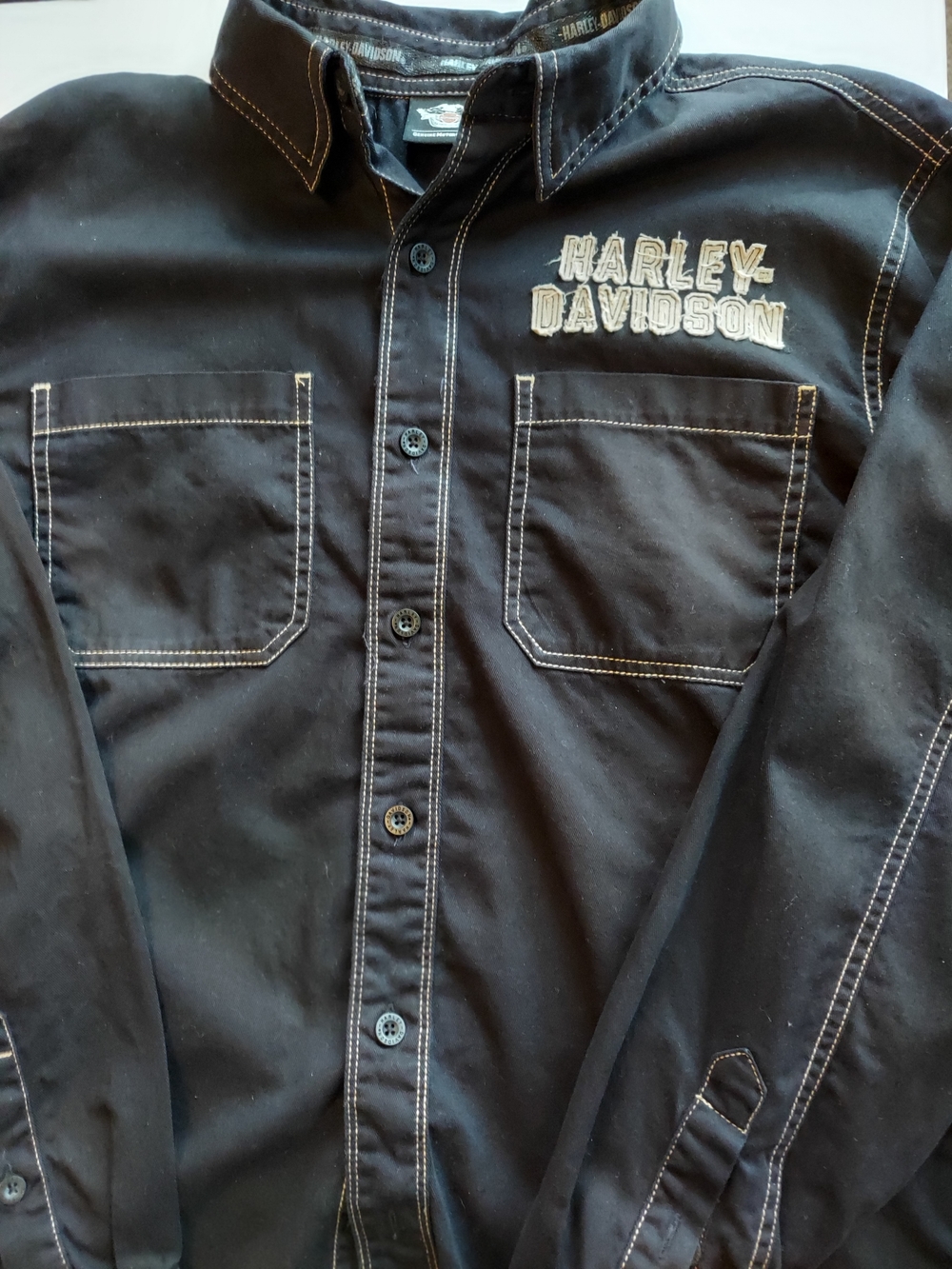 Harley-Davidson Black Button-Down Casual Shirt with Contrast Stitching